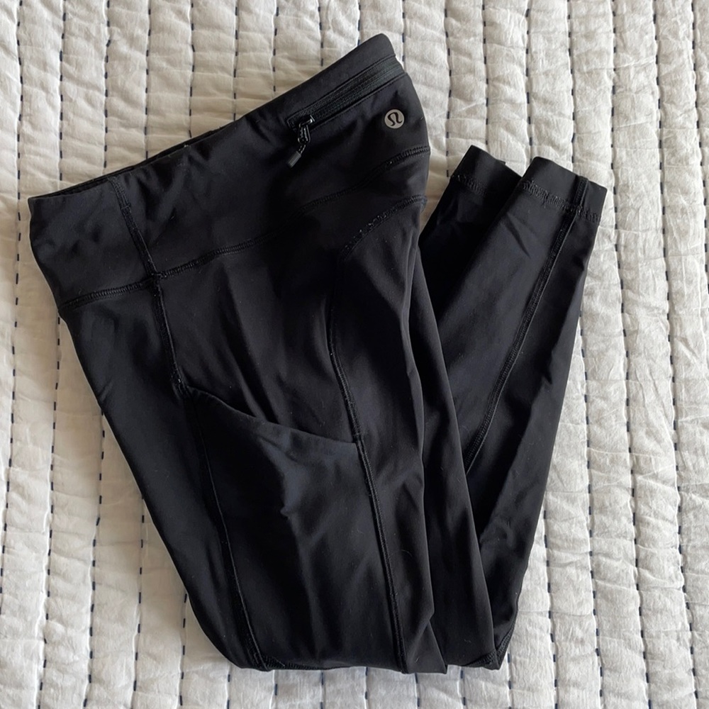 Women’s Lululemon High-Rise Fast and Free Running Leggings size 2